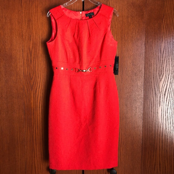 Tahari Dresses & Skirts - 💋HP 7/5💋Tahari Brand Dress